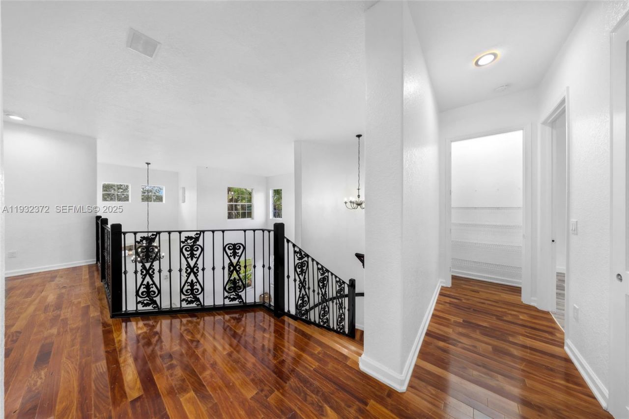 19371 SW 30th St, Miramar, FL 33029 Photo