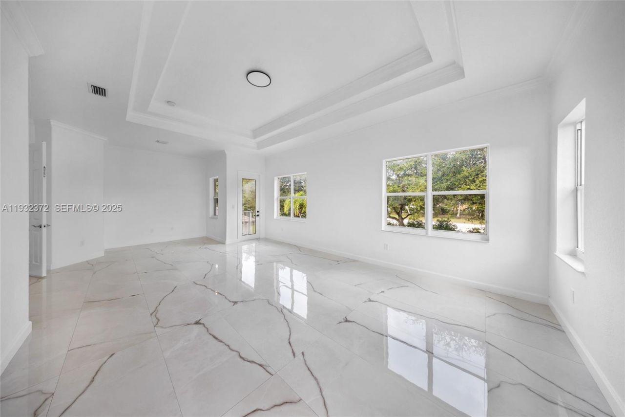 19371 SW 30th St, Miramar, FL 33029 Photo