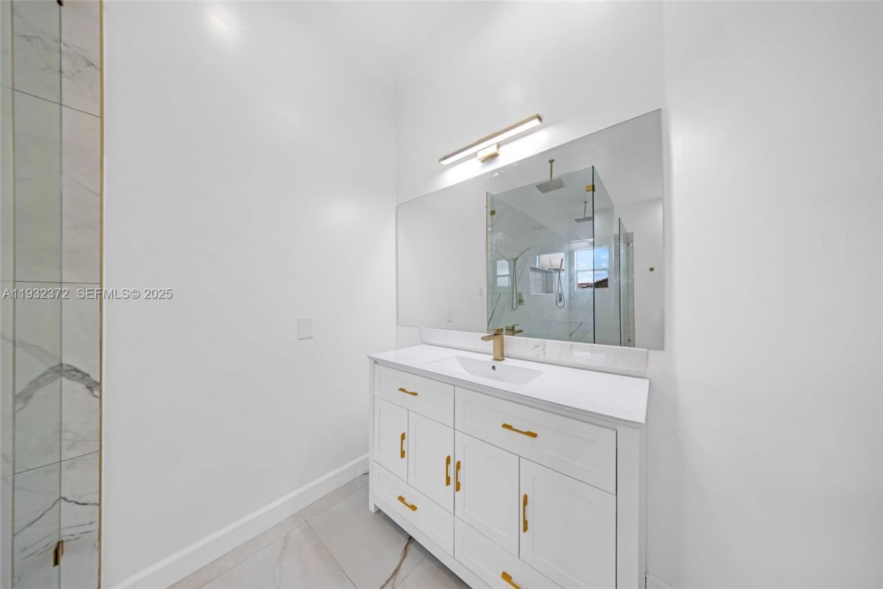 19371 SW 30th St, Miramar, FL 33029 Photo