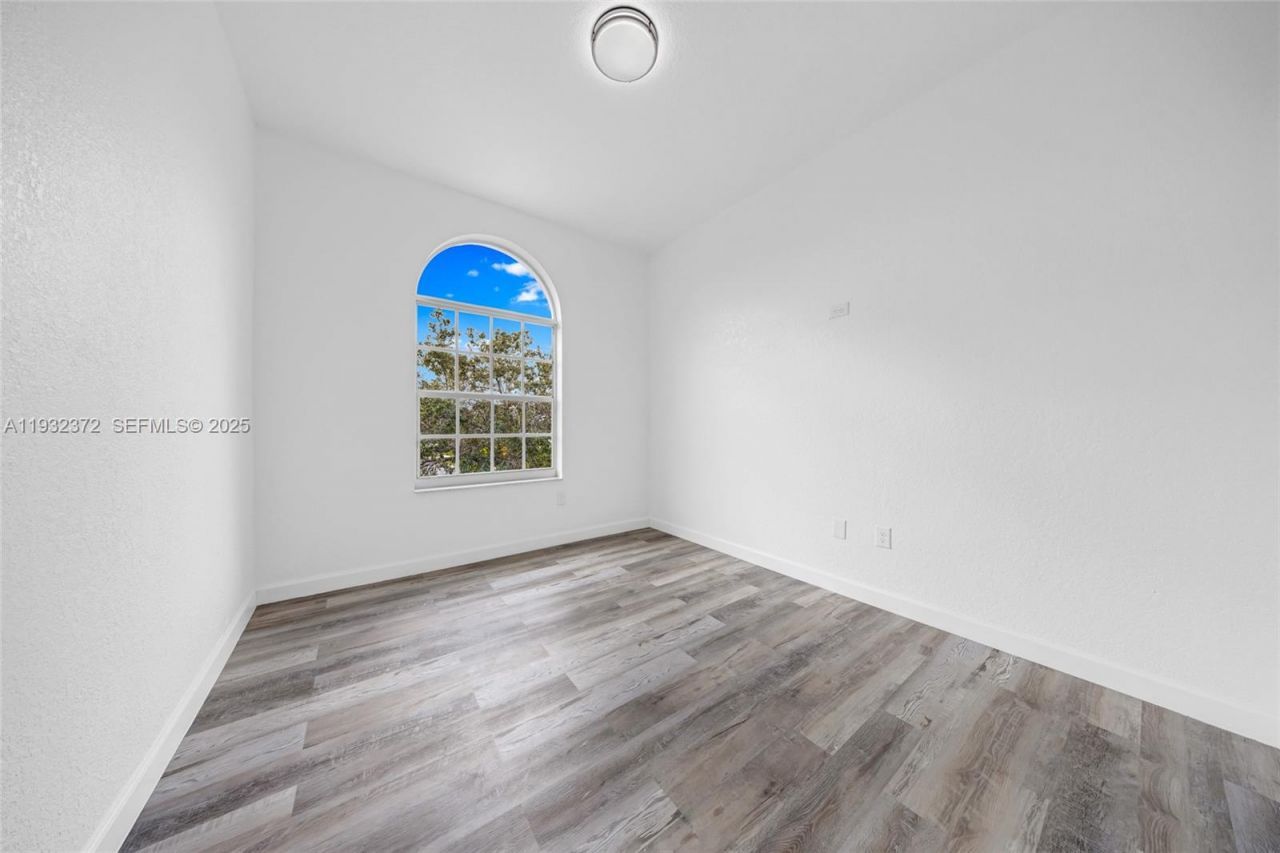 19371 SW 30th St, Miramar, FL 33029 Photo