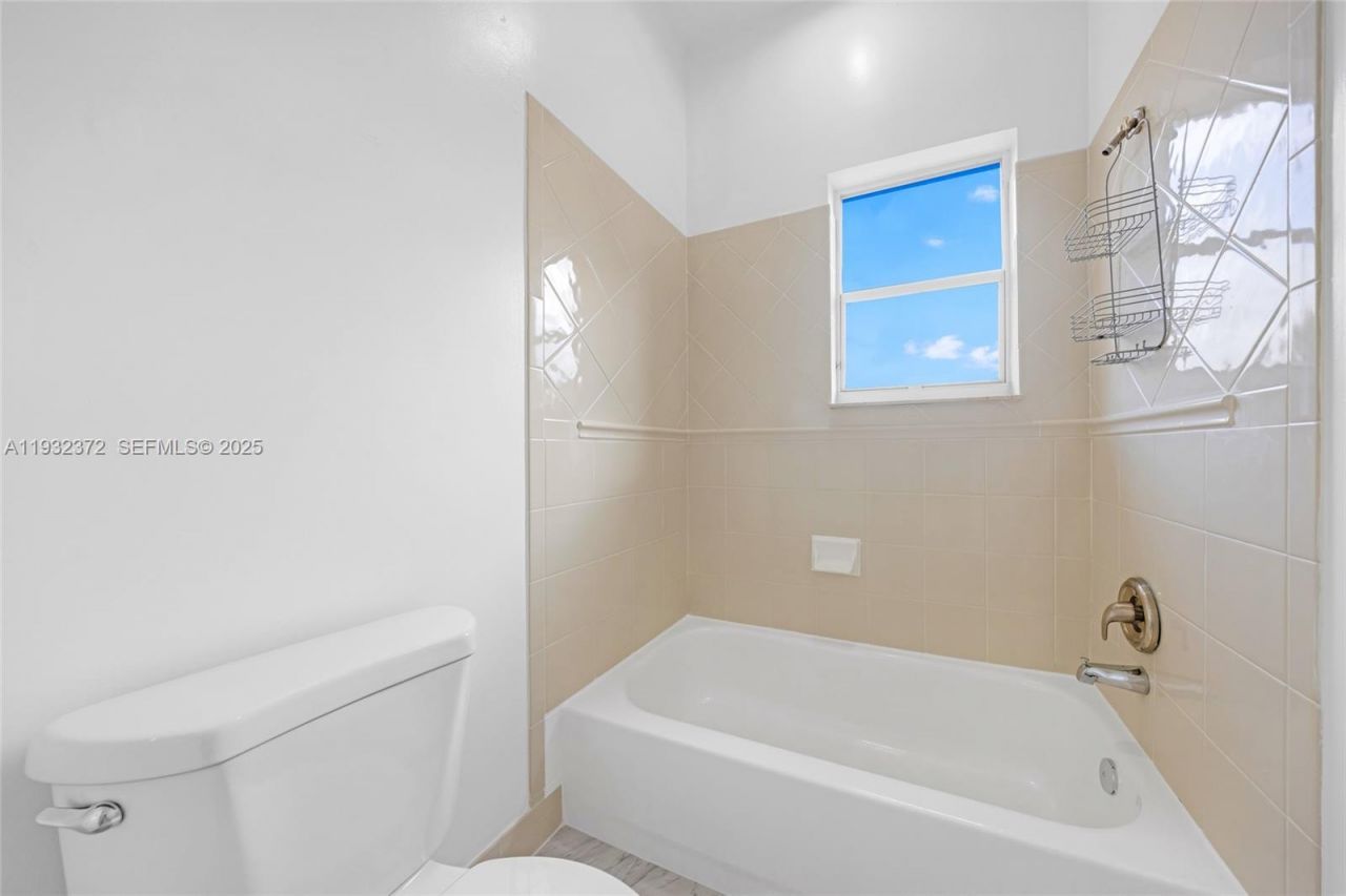 19371 SW 30th St, Miramar, FL 33029 Photo