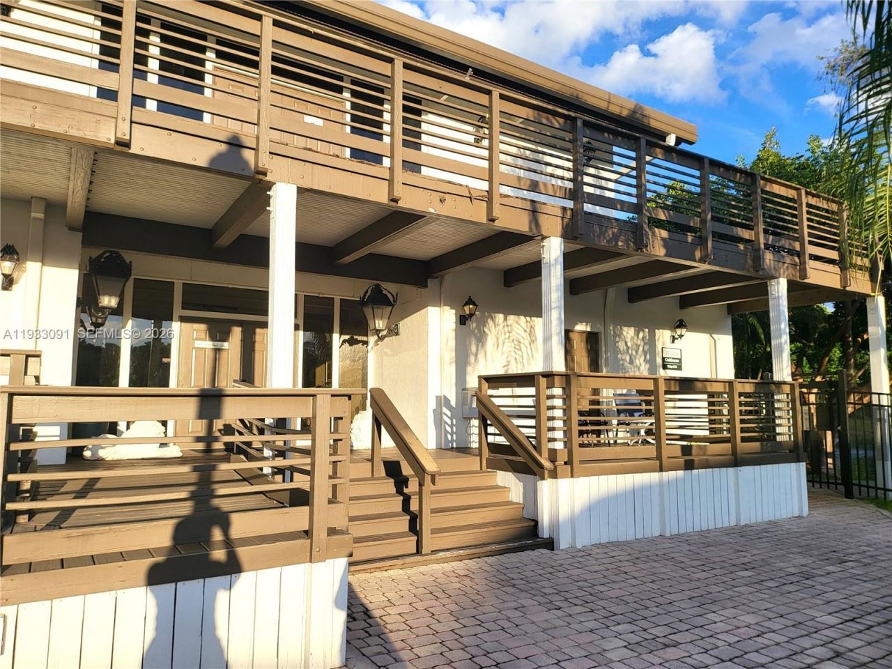 9723 N New River Canal Road, Unit 416, Plantation, FL 33324 Photo