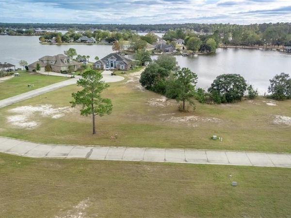 616 RAMSEY SPRING Drive, Covington, LA 70435