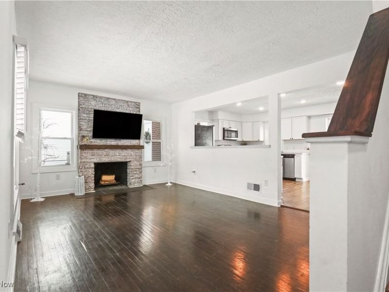 34549 Detroit Road, Avon, OH 44011 Photo 10