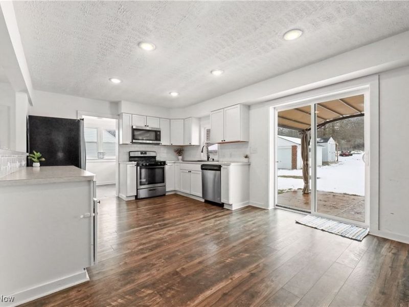 34549 Detroit Road, Avon, OH 44011 Photo 13