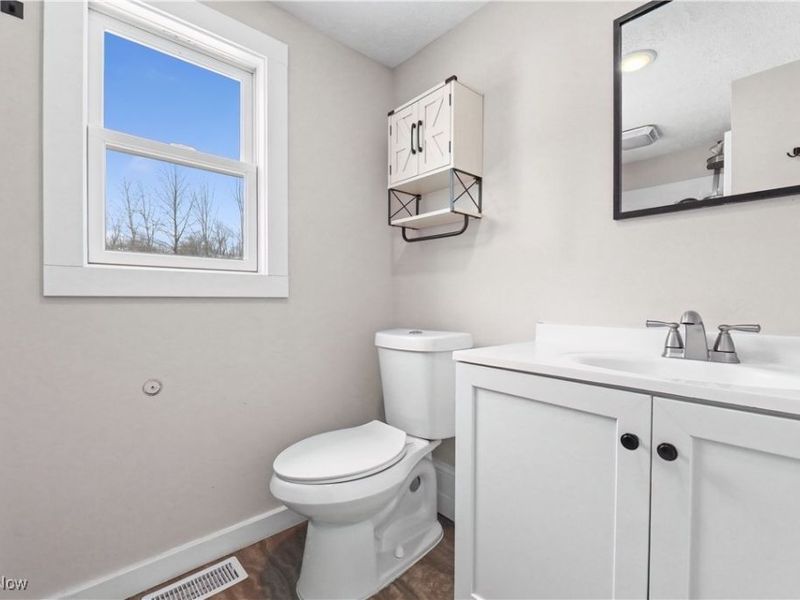 34549 Detroit Road, Avon, OH 44011 Photo 30