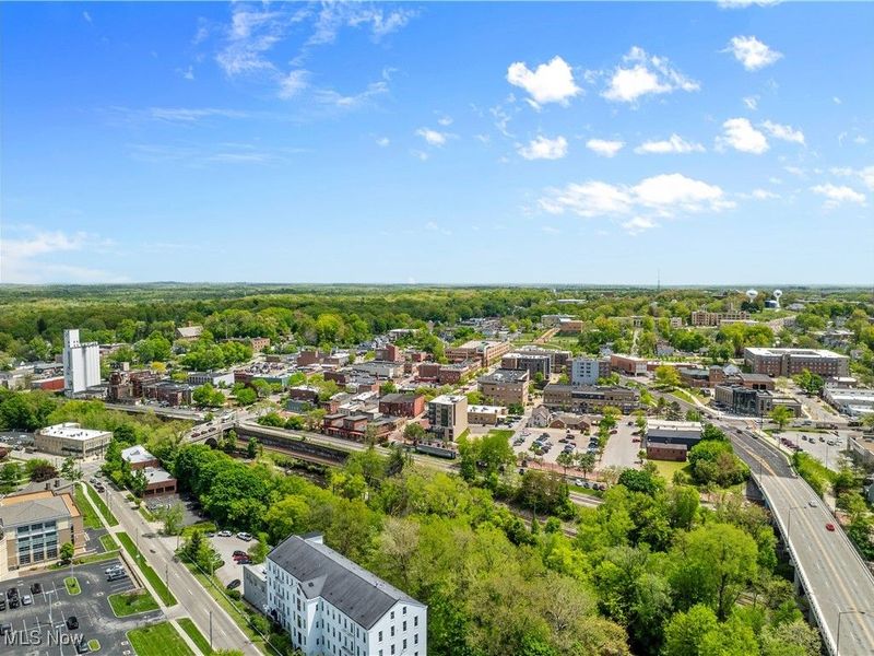 100 E Erie Street, Unit 112, Kent, OH 44240 Photo 18