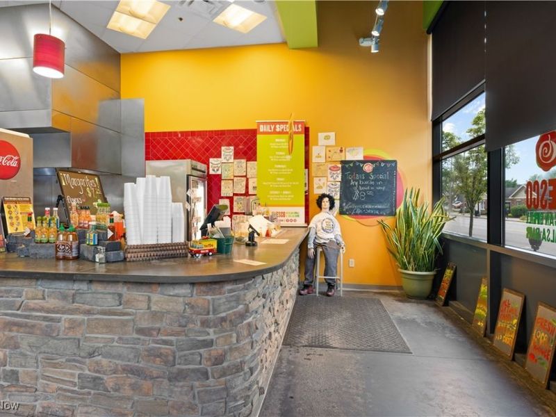 100 E Erie Street, Unit 112, Kent, OH 44240 Photo 2