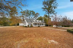 300 Lost Creek Drive  photo 4