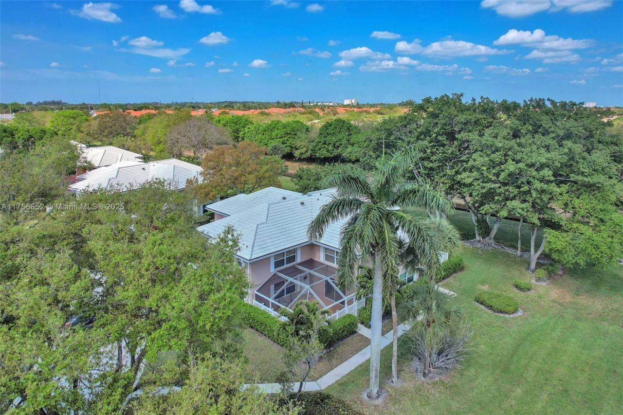 1947 Stratford Way, West Palm Beach, FL 33409 Photo