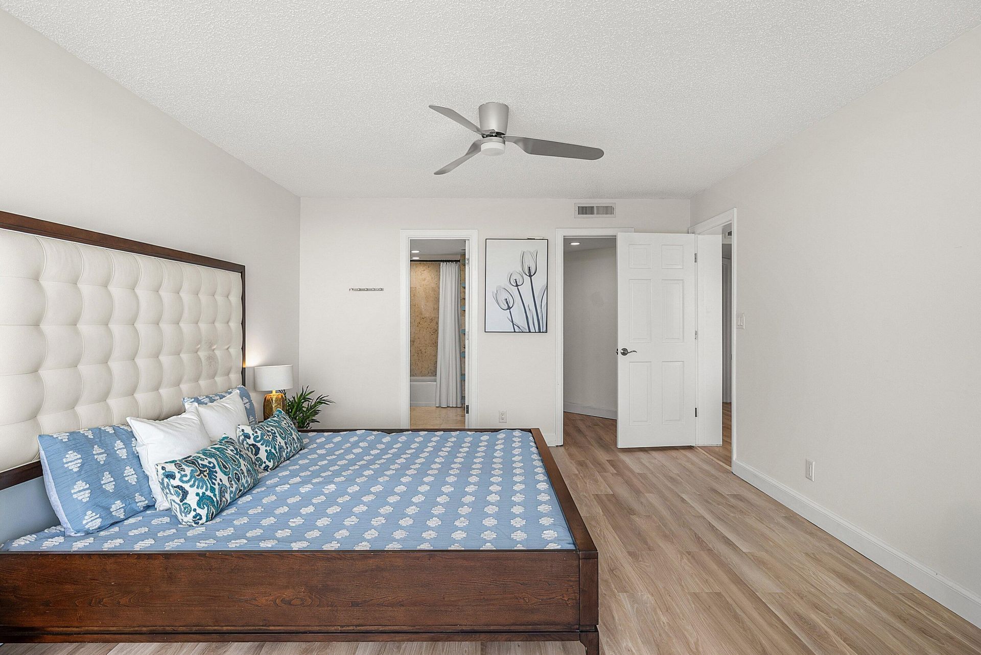 1500 Presidential Way, Unit 703, West Palm Beach, FL 33401 Photo