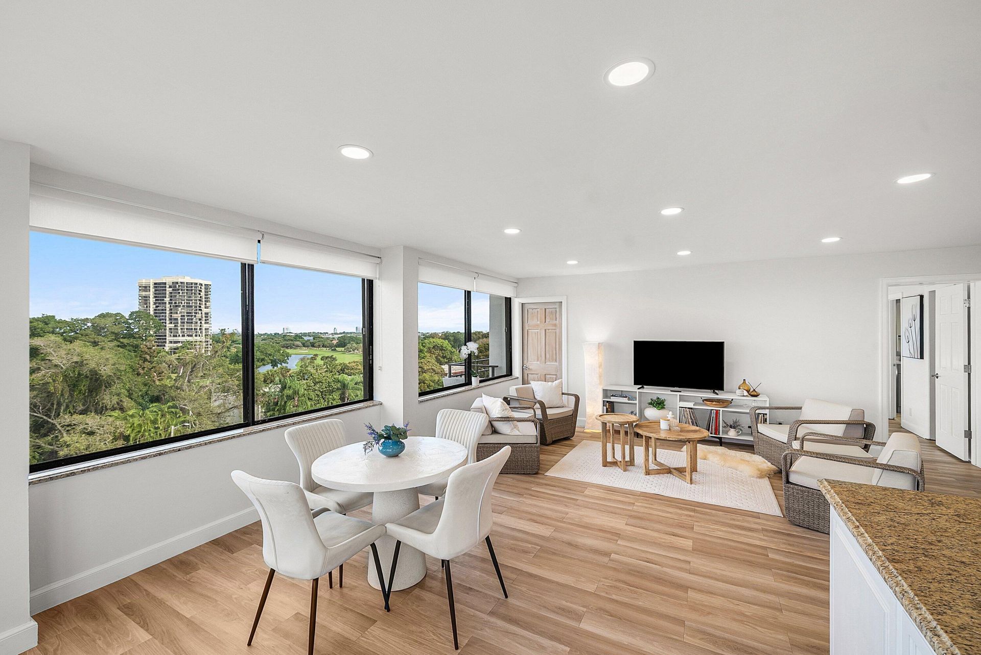 1500 Presidential Way, Unit 703, West Palm Beach, FL 33401 Photo