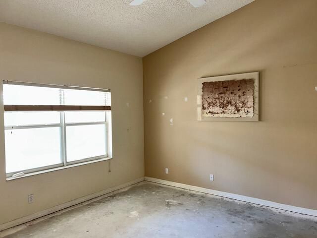 6092 Petunia Road, Delray Beach, FL 33484 Photo