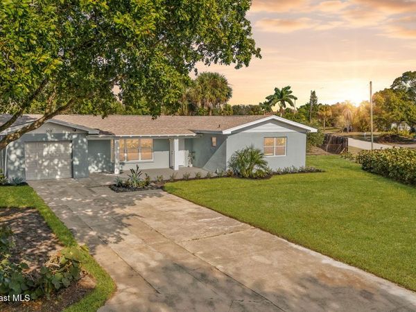 100 Charles Drive, Melbourne, FL 32935