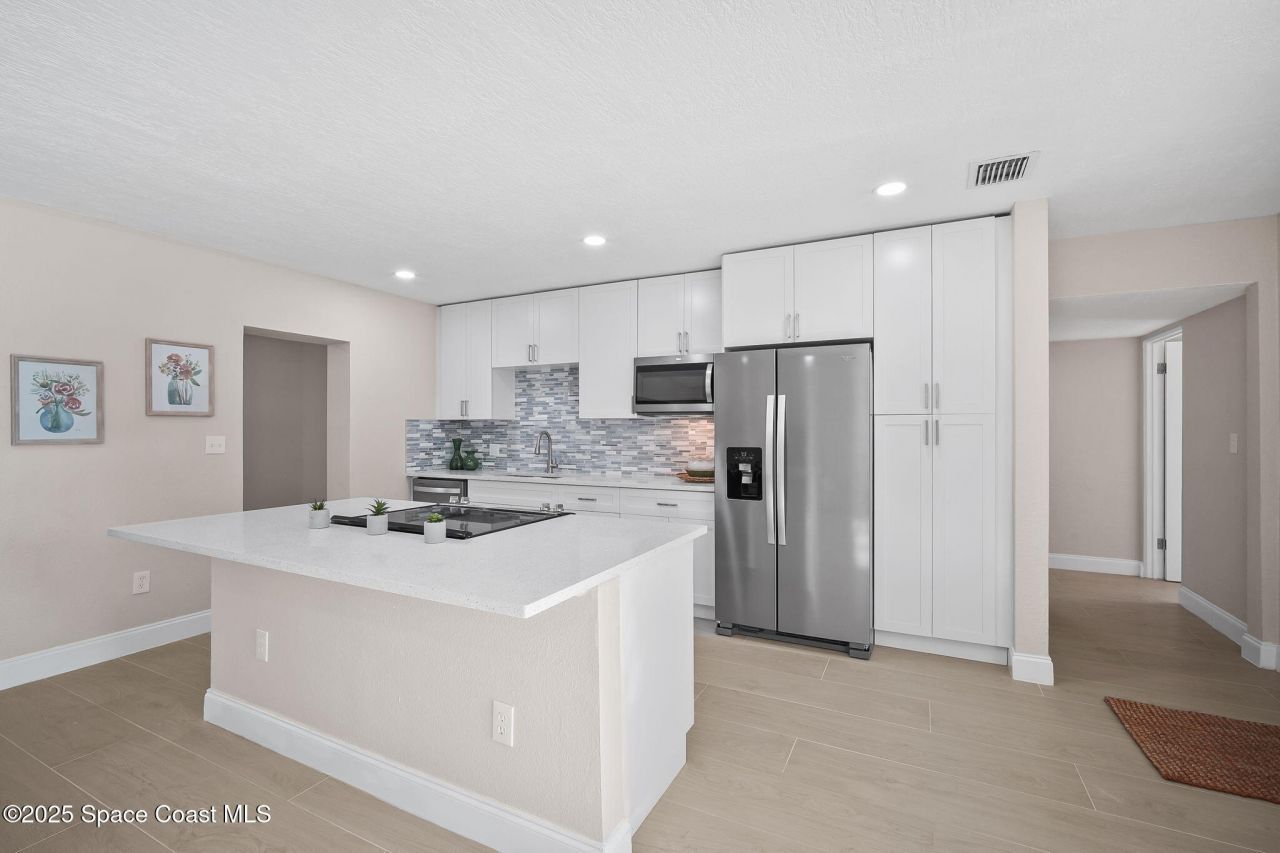 100 Charles Drive, Melbourne, FL 32935 Photo