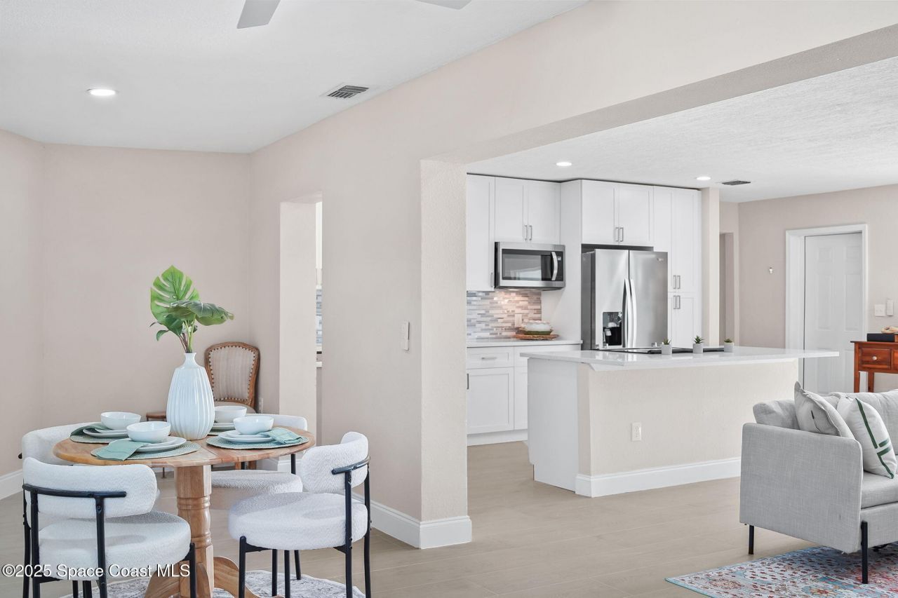 100 Charles Drive, Melbourne, FL 32935 Photo