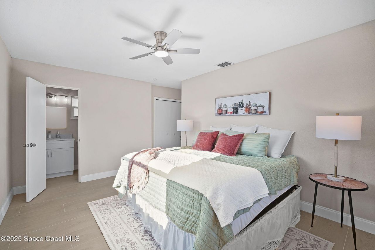 100 Charles Drive, Melbourne, FL 32935 Photo
