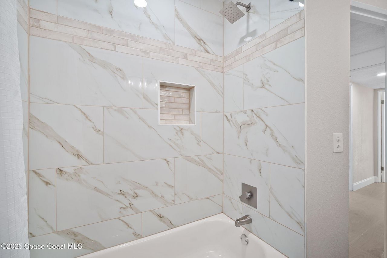 100 Charles Drive, Melbourne, FL 32935 Photo