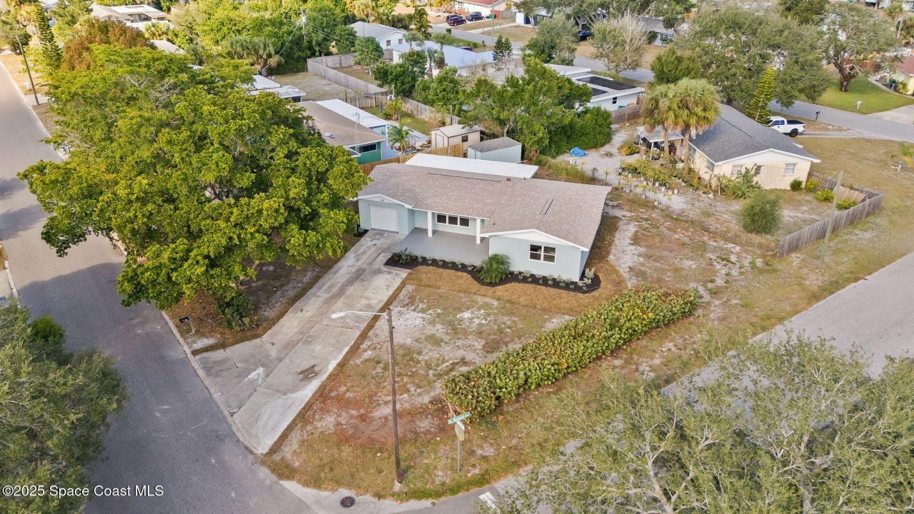 100 Charles Drive, Melbourne, FL 32935 Photo