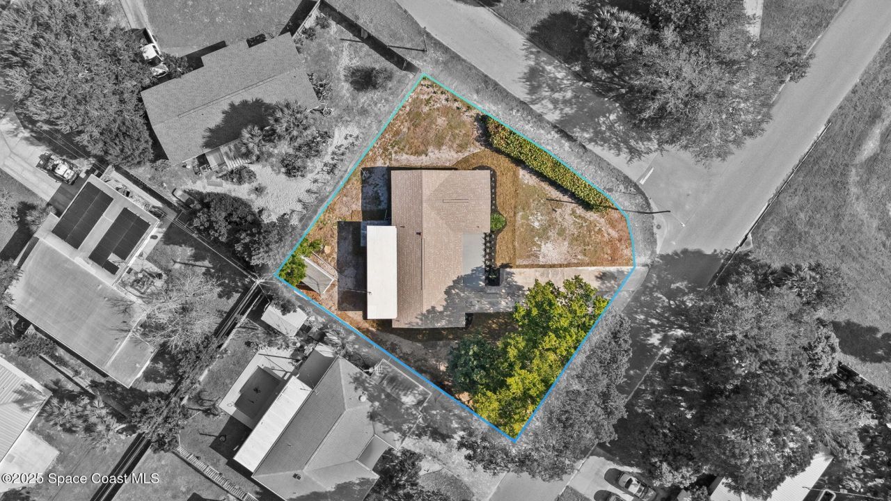 100 Charles Drive, Melbourne, FL 32935 Photo