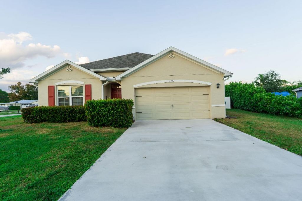 1401 SE Portillo Road, Port Saint Lucie, FL 34952 Photo