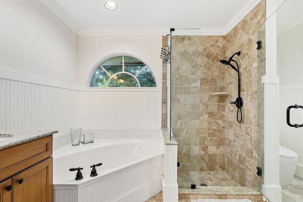 542 N Cypress Drive, Tequesta, FL 33469 Photo