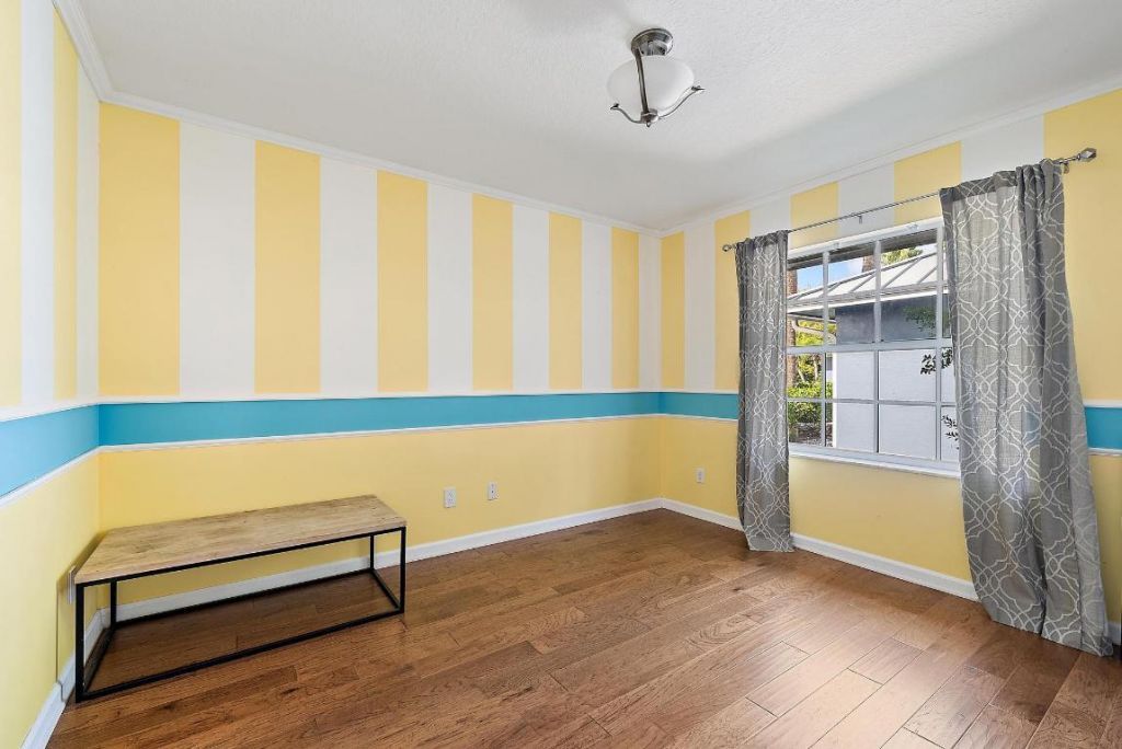 542 N Cypress Drive, Tequesta, FL 33469 Photo