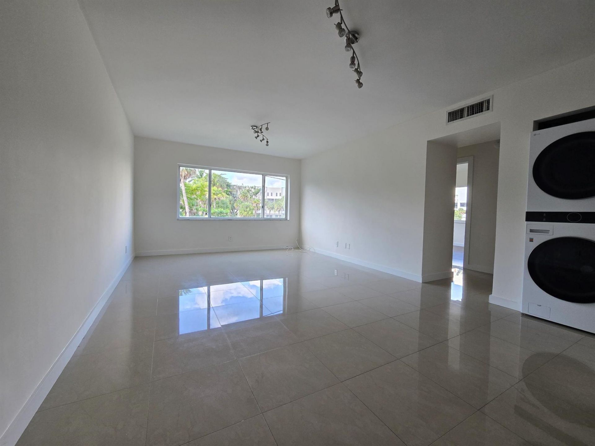 201 SE 6th Avenue, Unit 16, Pompano Beach, FL 33060 Photo