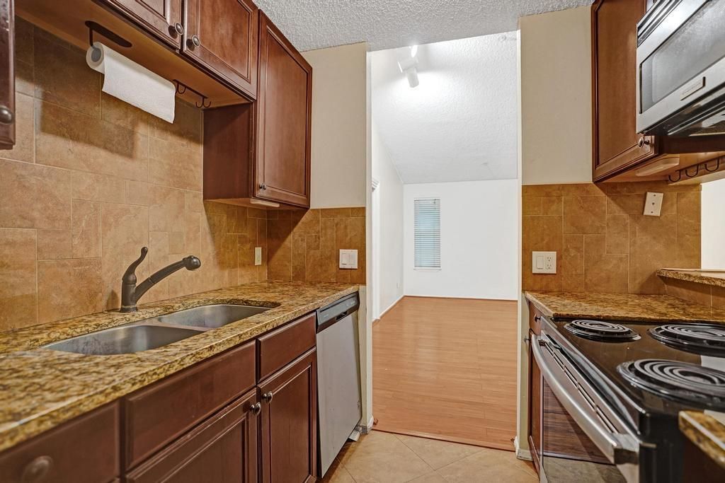 2301 N Congress Avenue, Unit 27, Boynton Beach, FL 33426 Photo