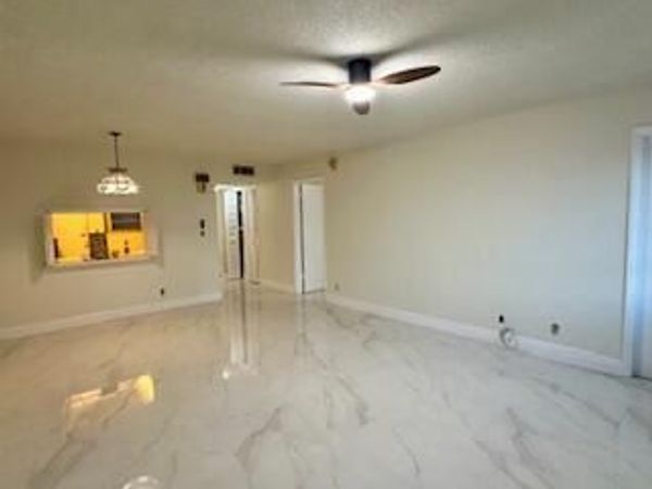 330 SE 2nd Street, Unit 202g, Hallandale Beach, FL 33009