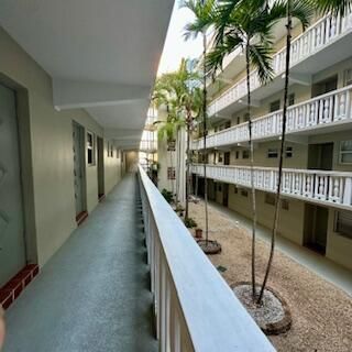 330 SE 2nd Street, Unit 202g, Hallandale Beach, FL 33009 Photo
