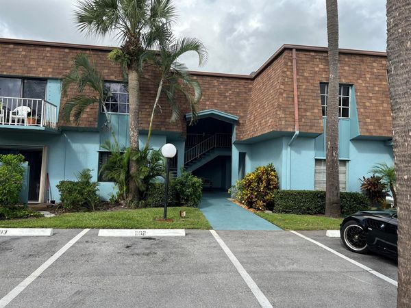 950 S Kanner Highway, Unit D-22, Stuart, FL 34994