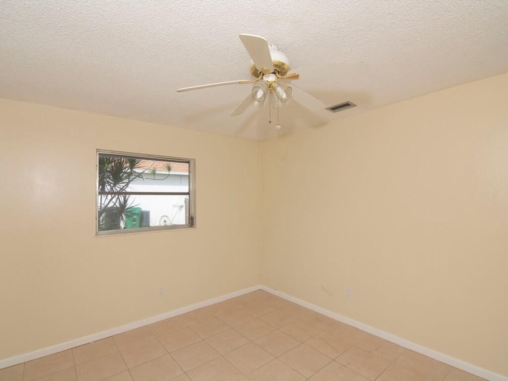 557 SW Duval Avenue, Port Saint Lucie, FL 34983 Photo