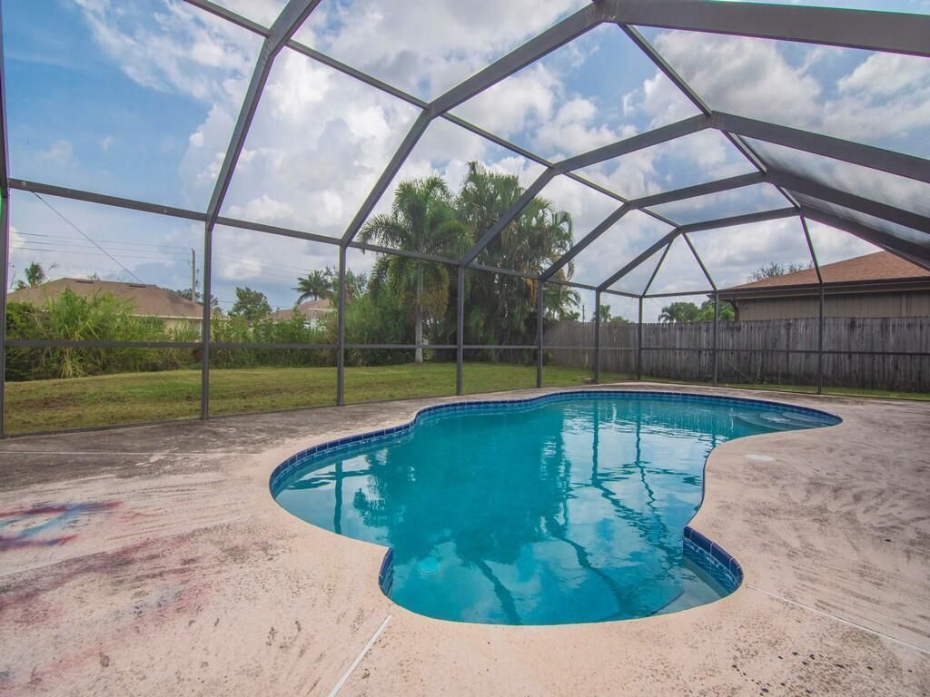 557 SW Duval Avenue, Port Saint Lucie, FL 34983 Photo