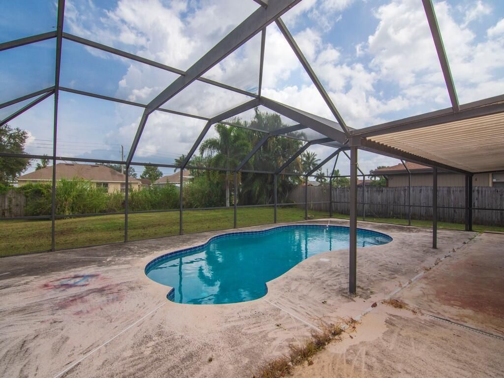 557 SW Duval Avenue, Port Saint Lucie, FL 34983 Photo