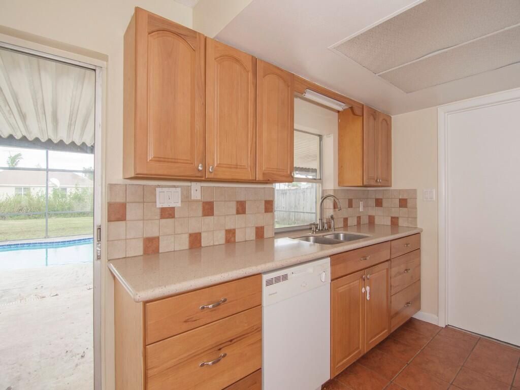 557 SW Duval Avenue, Port Saint Lucie, FL 34983 Photo