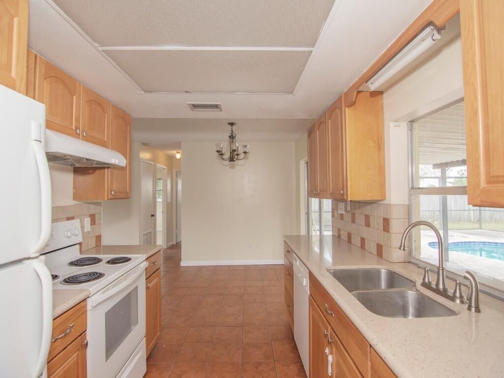 557 SW Duval Avenue, Port Saint Lucie, FL 34983 Photo