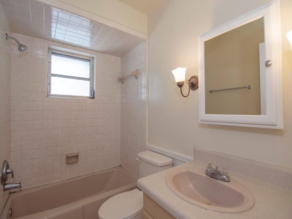 557 SW Duval Avenue, Port Saint Lucie, FL 34983 Photo