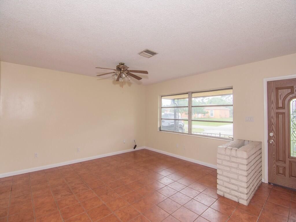 557 SW Duval Avenue, Port Saint Lucie, FL 34983 Photo