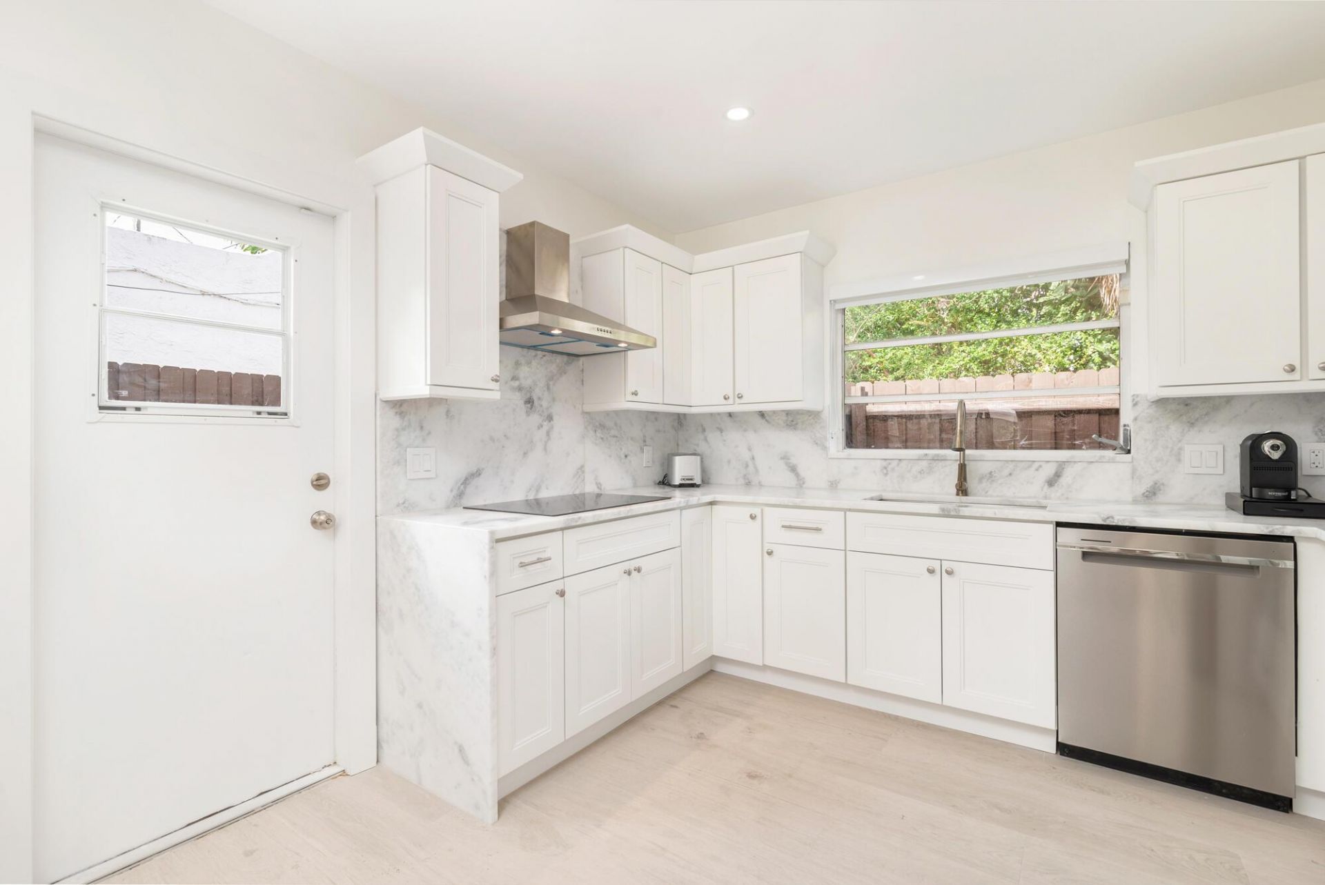 439 28th Street, West Palm Beach, FL 33407 Photo