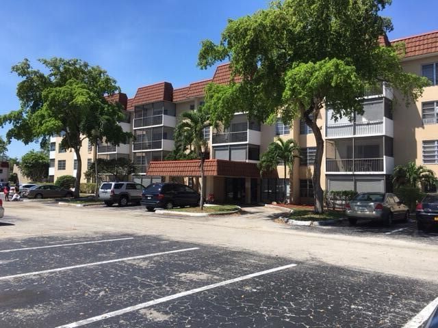 4154 Inverrary Drive, Unit 407, Lauderhill, FL 33319 Photo