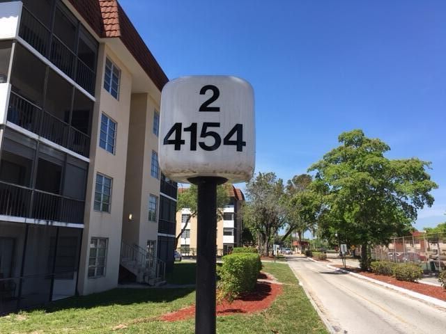 4154 Inverrary Drive, Unit 407, Lauderhill, FL 33319 Photo