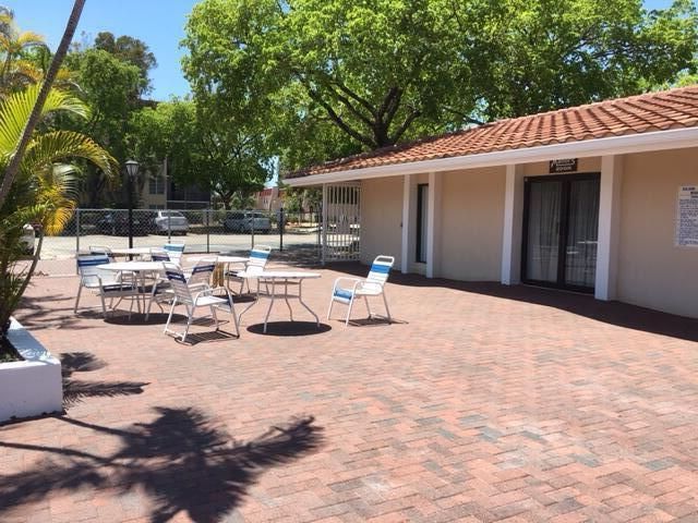 4154 Inverrary Drive, Unit 407, Lauderhill, FL 33319 Photo