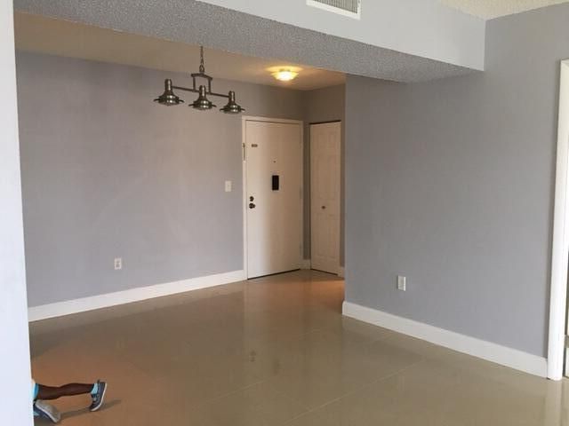 4154 Inverrary Drive, Unit 407, Lauderhill, FL 33319 Photo