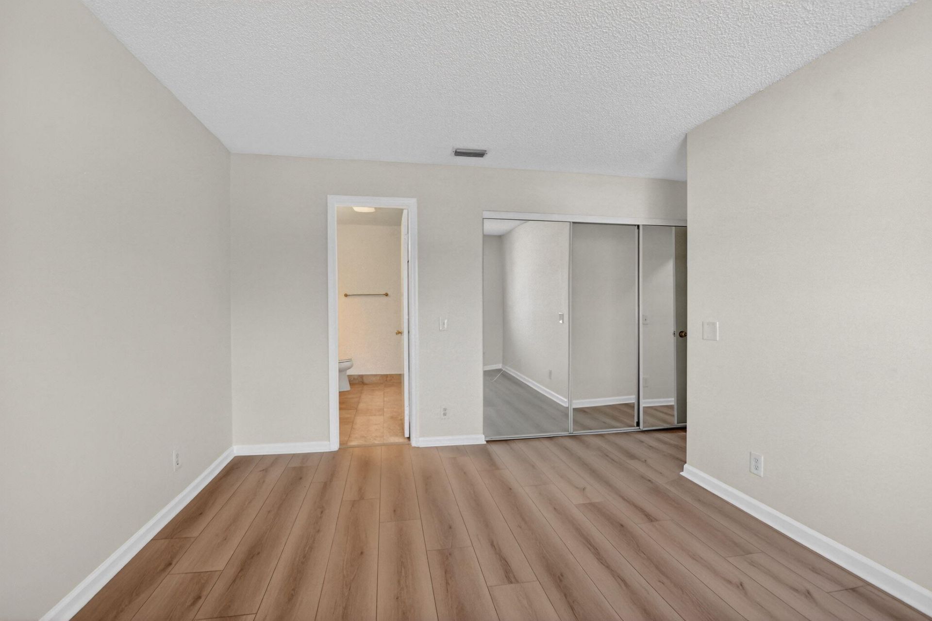 6695 Via Regina, Boca Raton, FL 33433 Photo