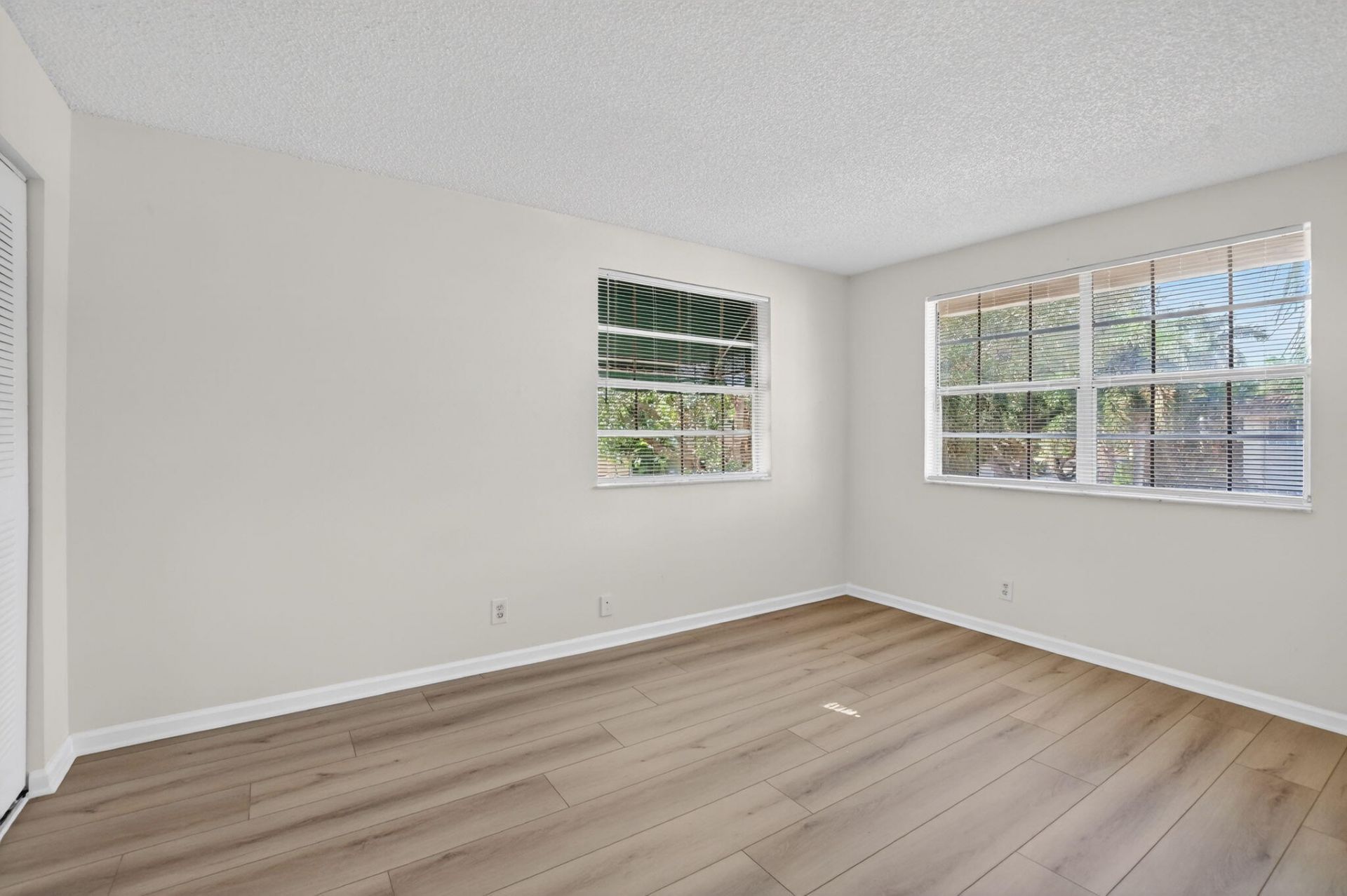 6695 Via Regina, Boca Raton, FL 33433 Photo