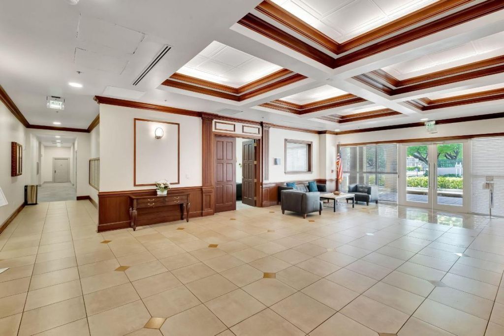 2665 SW 37th Avenue, Unit 207, Miami, FL 33133 Photo