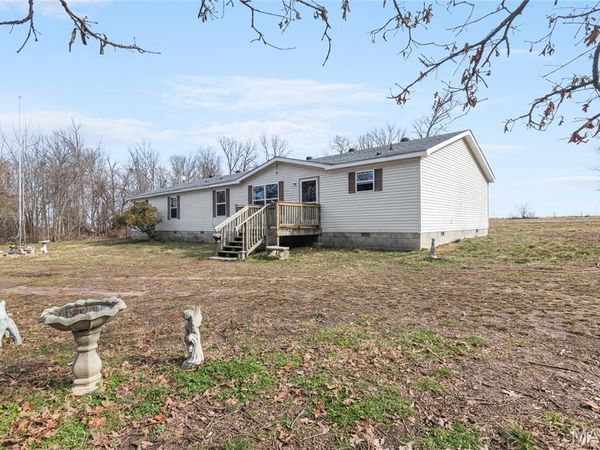 420 Dairy Road, Elkland, MO 65644