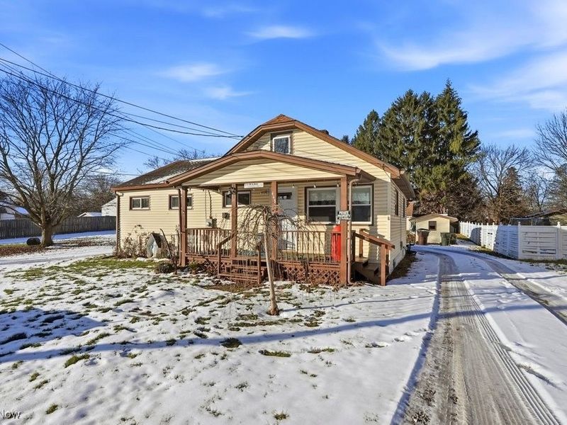 448 Fritsch Avenue, Akron, OH 44312 Photo 3