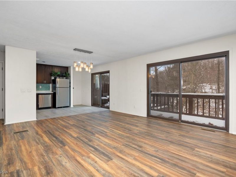 17933 Cliffside Drive, Strongsville, OH 44136 Photo 10